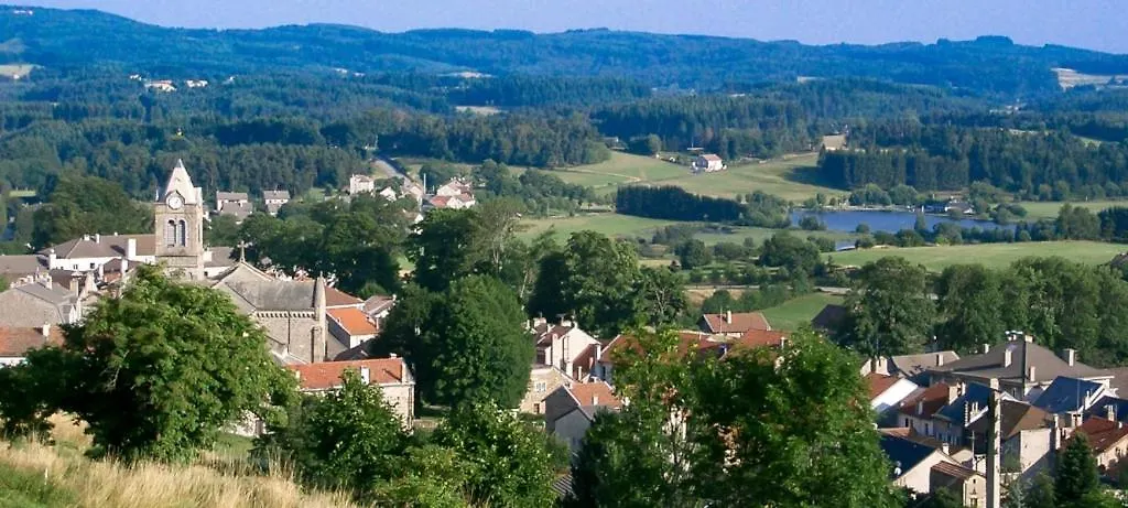 Logis Hotel Restaurant Le 1050 Saint-Agreve France