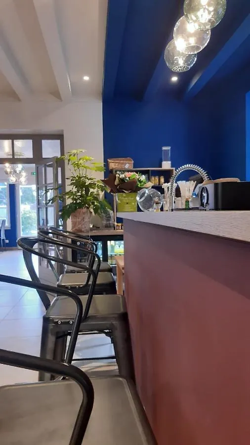 Logis Hotel Restaurant Le 1050 Saint-Agreve
