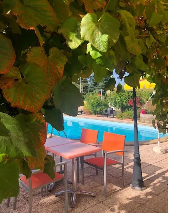 Logis Hotel Restaurant Le 1050 Saint-Agreve