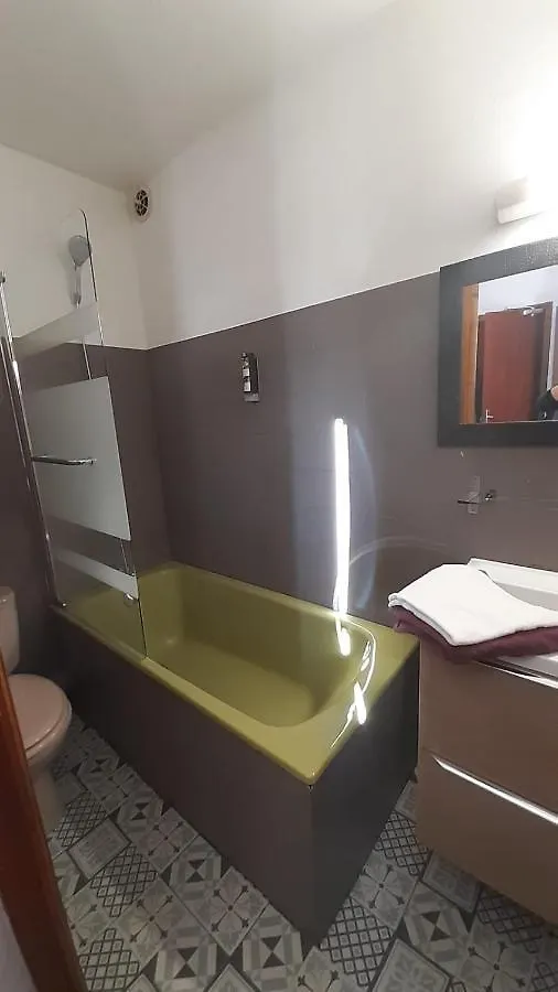 Logis Hotel Restaurant Le 1050 Saint-Agreve 0*,  France
